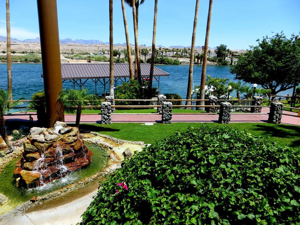 The New Pioneer Hotel Laughlin Bagian luar foto