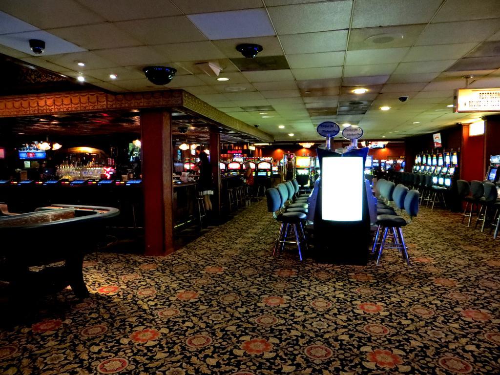 The New Pioneer Hotel Laughlin Bagian luar foto