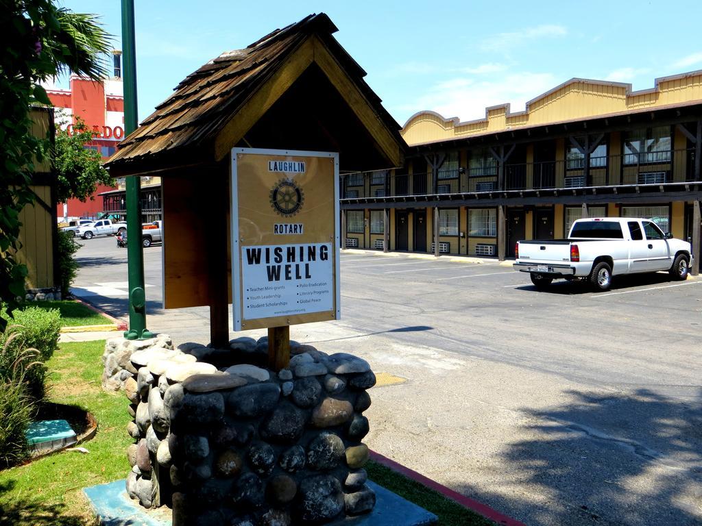 The New Pioneer Hotel Laughlin Bagian luar foto