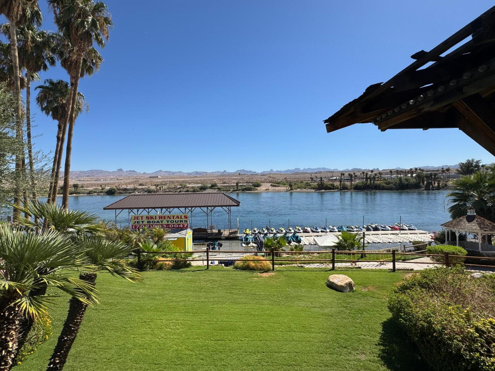 The New Pioneer Hotel Laughlin Bagian luar foto