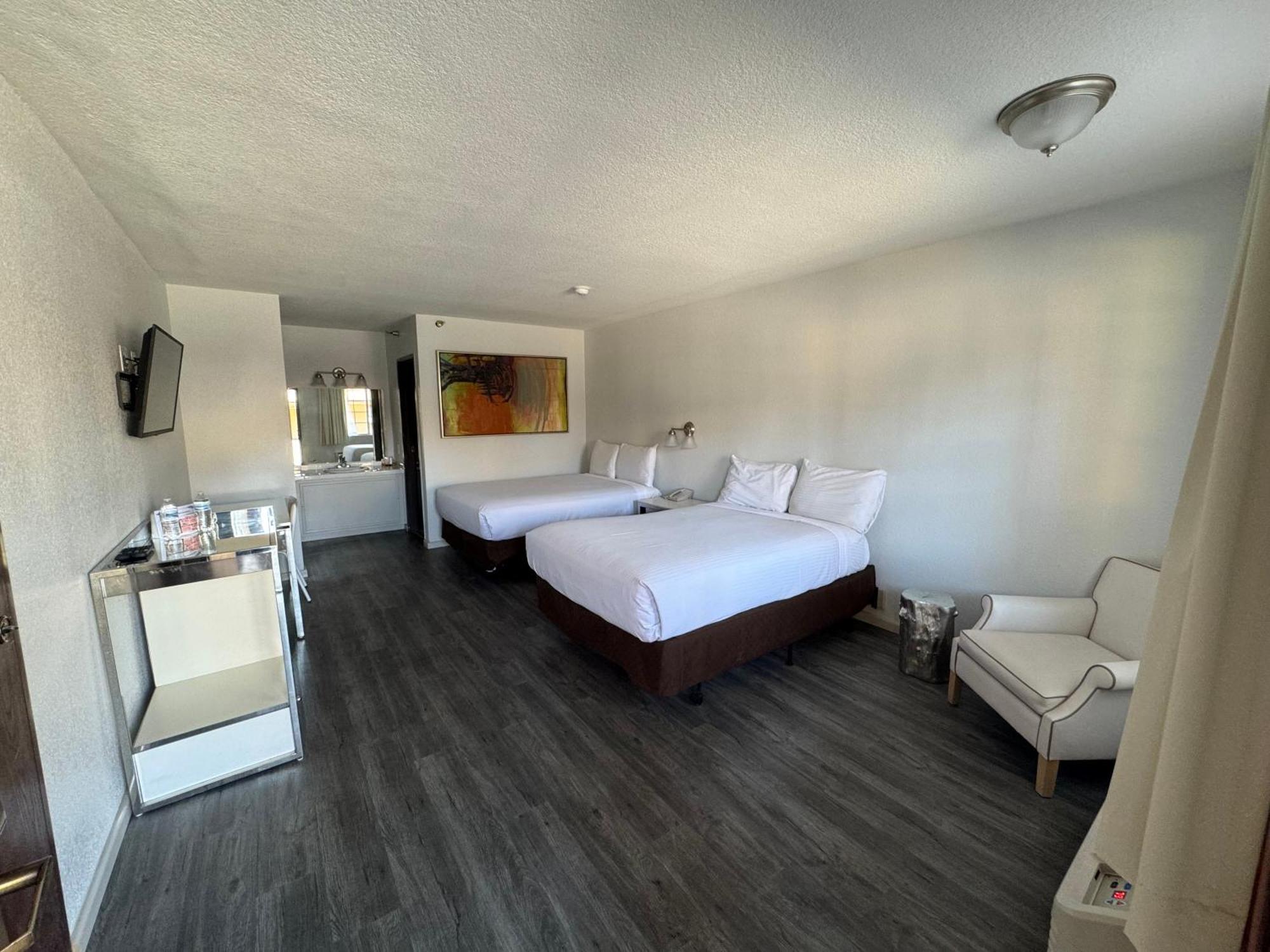 The New Pioneer Hotel Laughlin Bagian luar foto
